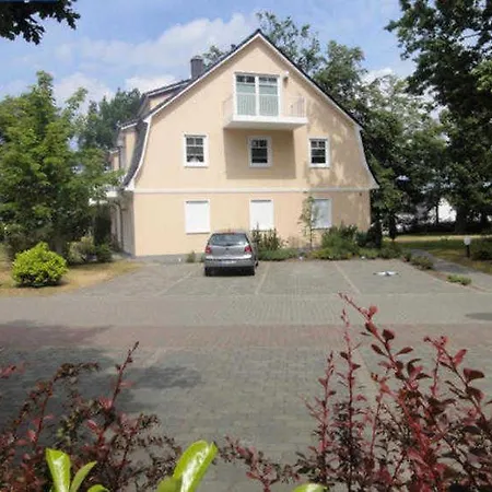 Haus Bernstein 5 *